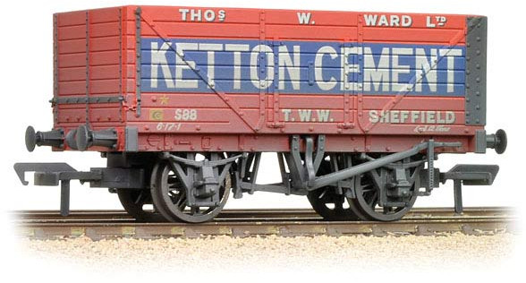 Bachmann 37-134A 8 Plank Wagon Ketton Portland Cement Company Limited 588 Image