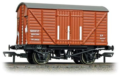 Bachmann 37-902A Shock Absorbing Wagon/Van British Railways W139591 Image