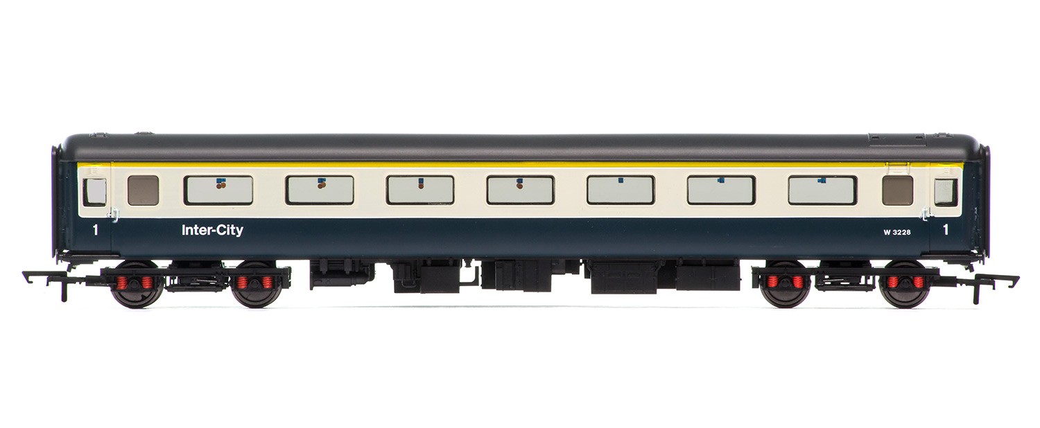 Hornby R4614 BR Mk2E FO W3228 Image