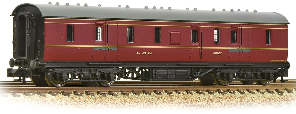 Graham Farish 374-885A LMS 50ft BG 31027 Image