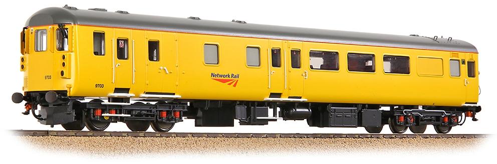 Bachmann 39-737ADC BR Mk2F DBSO 9703 Image