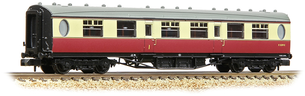 Graham Farish 376-226B LNER Thompson CK E1239E Image