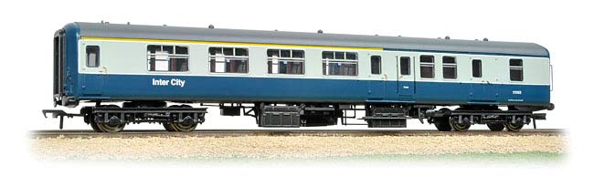 Bachmann 39-411 BR Mk2A BFK 17093 Image