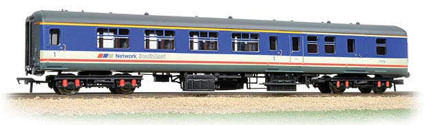 Bachmann 39-412 BR Mk2A BFK 17079 Image