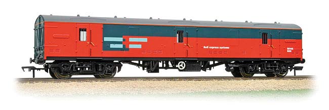 Bachmann 39-270A BR Mk1 GUV 95146 Image