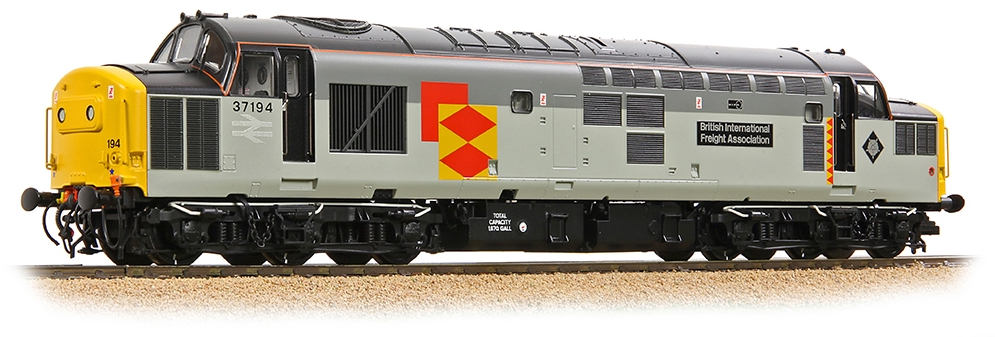 Bachmann 35-307 BR Class 37/0 37194 British International Freight Association Image