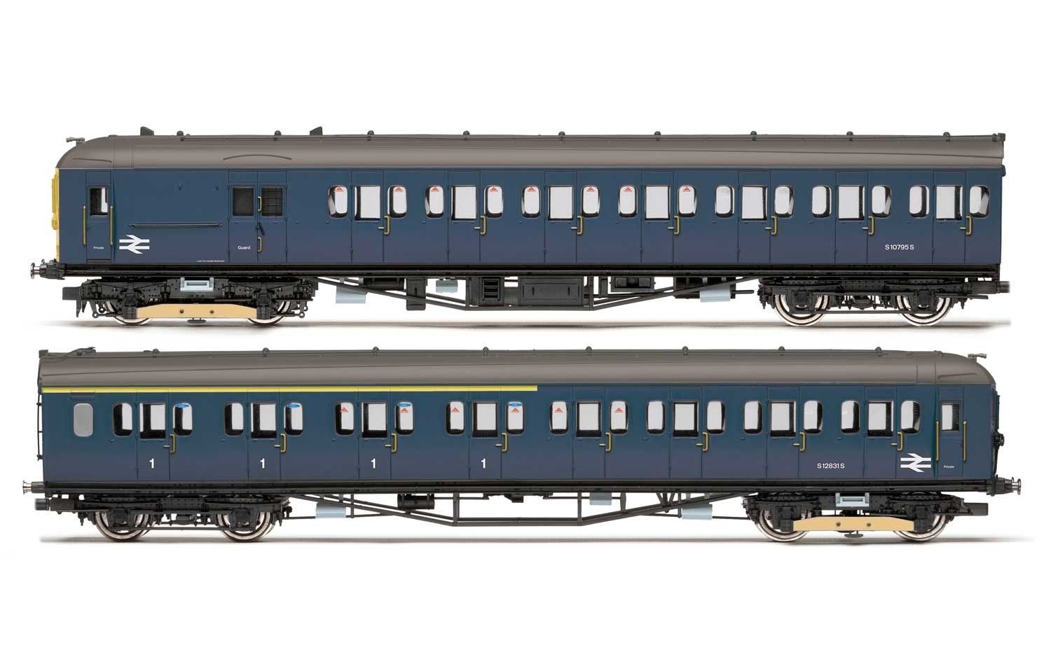 Hornby R3341 BR Class 402 2HAL 2677 Image