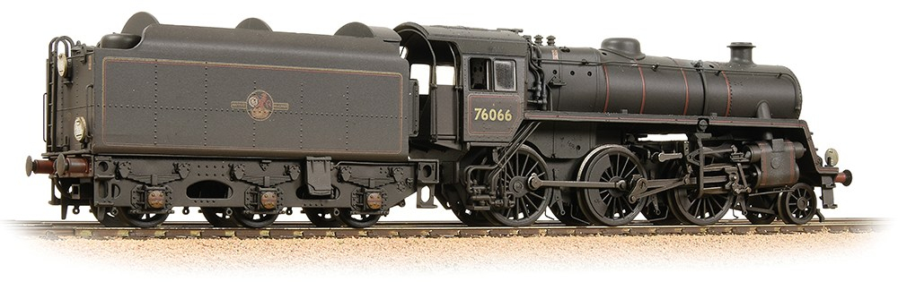 Bachmann 32-956 BR Standard 4 2-6-0 76066 Image