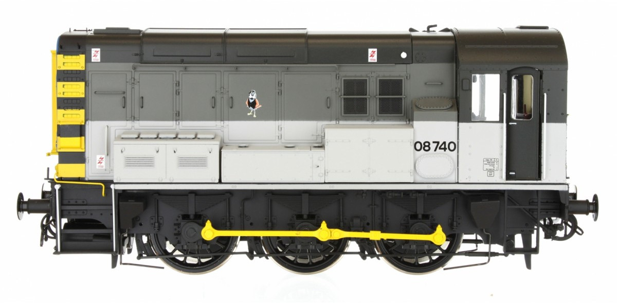 Dapol 7D-008-015 BR Class 08 08740 Image