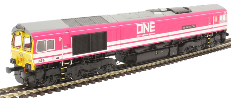 Hattons H4-66-037 BR Class 66 66587 AS ONE, WE CAN Image