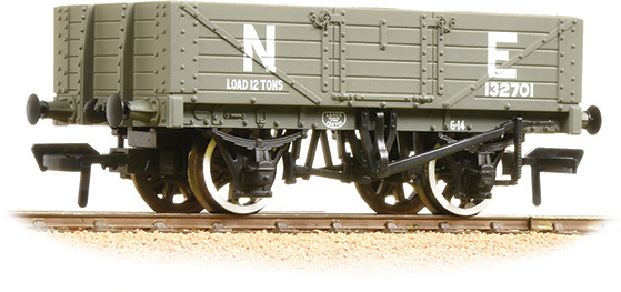 Bachmann 37-069 5 Plank Wagon Image