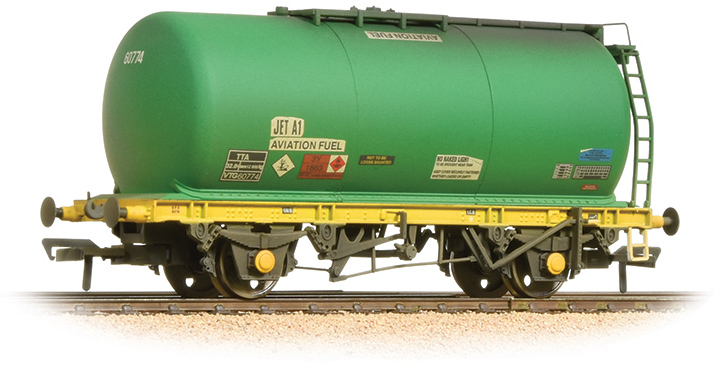 Bachmann 37-587 British Rail TTA 40-49t GLW 'Monobloc' Tank British Rail Trainload Freight Petroleum 60774 Image
