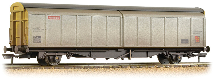 Bachmann 37-604A Sliding Door Van British Rail Railfreight Distribution Image