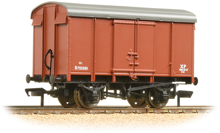 Bachmann 38-076C Southern Railway 12T Plywood Ventilated Van British Railways Bauxite B752593 Image