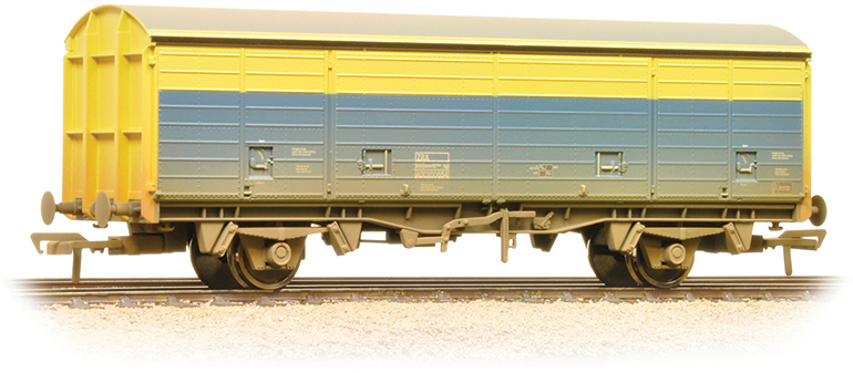 Bachmann 38-146 British Rail VAA/VBA/VCA/VDA 'Vanfit' Van British Rail Image