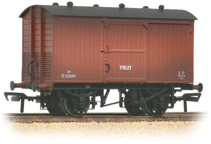 Bachmann 38-385A London & North Eastern Railway 12T Ventilated Van British Railways Bauxite E222599 Image