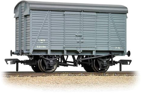 Bachmann 38-080B Southern Railway 12T 2+2 Planked Ventilated Van London, Midland & Scottish Railway Grey 523423 Image