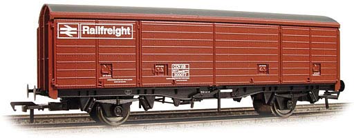 Bachmann 38-141 British Rail VAA/VBA/VCA/VDA 'Vanfit' Van British Rail Railfreight Bauxite 200077 Image