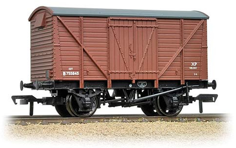 Bachmann 38-160B British Railways Planked Ventilated Van British Railways Bauxite B756303 Image