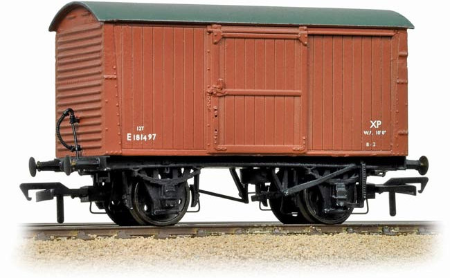 Bachmann 38-475 London & North Eastern Railway 12T Non-Ventilated Van British Railways Bauxite E181497 Image