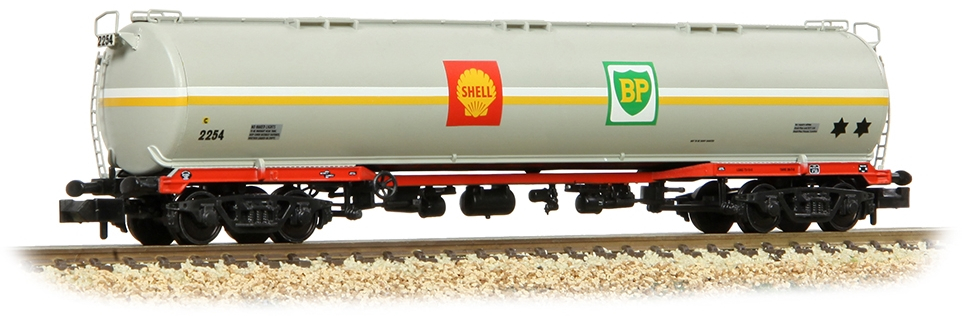 Graham Farish 373-564A British Rail TEA 100T+ Bogie Tank Shell & BP 2254 Image
