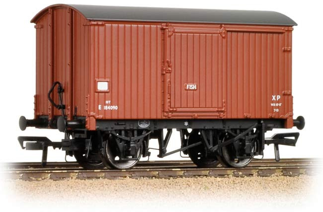 Bachmann 38-576 London & North Eastern Railway Fish Van British Railways Bauxite E184090 Image