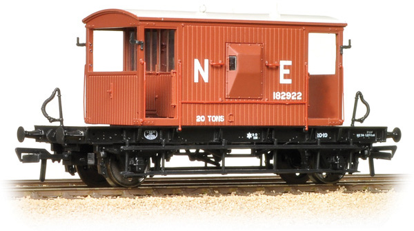 Bachmann 37-529A London & North Eastern Railway 20t 16ft Brake Van London & North Eastern Railway Brown 182922 Image