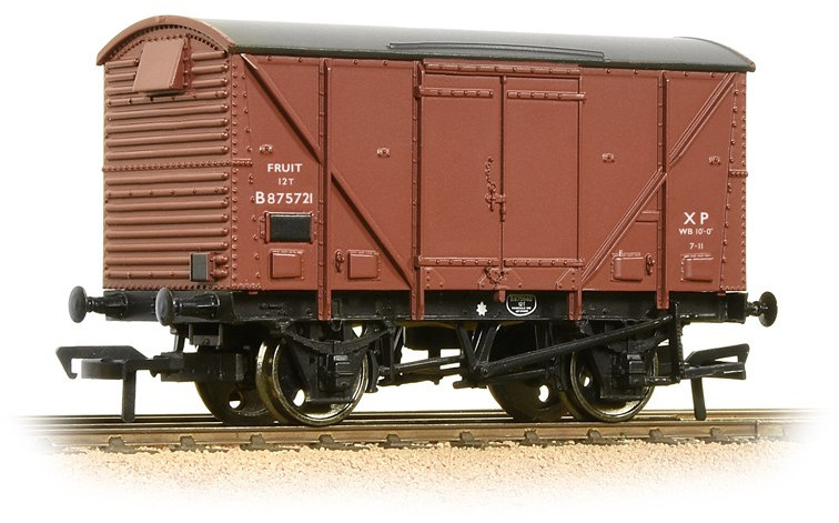 Bachmann 38-180C British Railways Plywood Fruit Van British Railways Bauxite B875721 Image