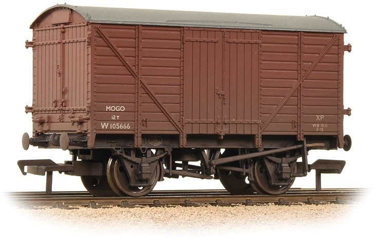 Bachmann 37-780A Great Western Railway 12T 'Mogo' Van British Railways Bauxite W105666 Image