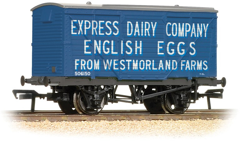 Bachmann 37-807 London, Midland & Scottish Railway Ventilated Van Express Dairies Blue 506150 Image