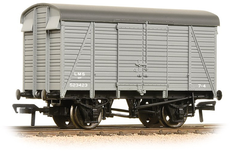 Bachmann 38-080C Southern Railway 12T 2+2 Planked Ventilated Van London, Midland & Scottish Railway Grey 523423 Image