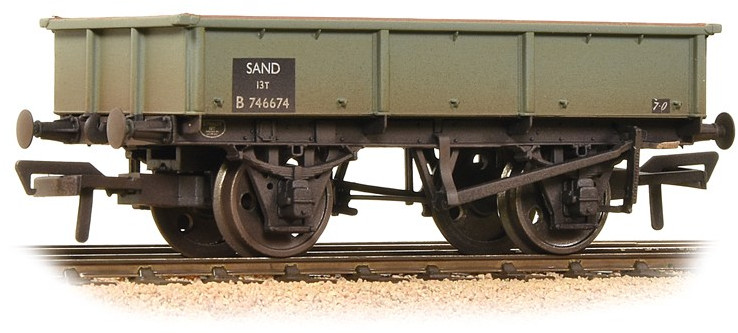 Bachmann 37-353B British Railways 13T Steel Sand 'Tippler' Wagon British Railways Grey B746674 Image