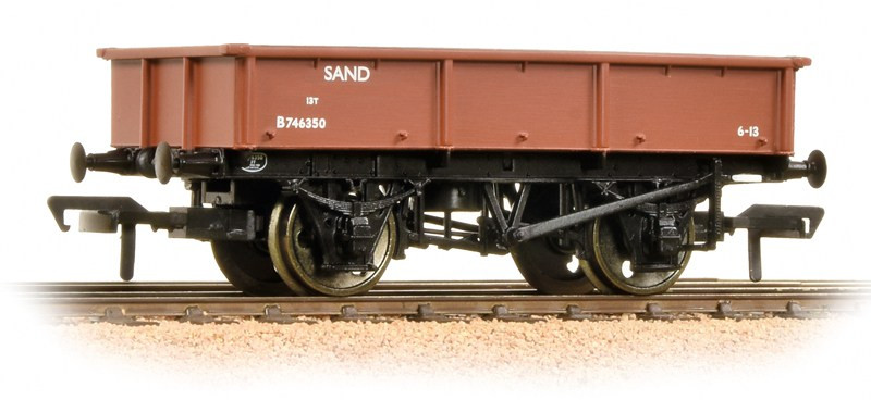 Bachmann 37-355D British Railways 13T Steel Sand 'Tippler' Wagon British Railways Bauxite B746350 Image