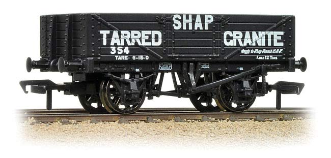 Bachmann 37-035 British Railways 5 Plank Wagon Shap Granite Company Limited Black 354 Image