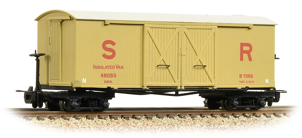 Bachmann 393-030 Covered Goods Wagon Southern Railway 48050 Image