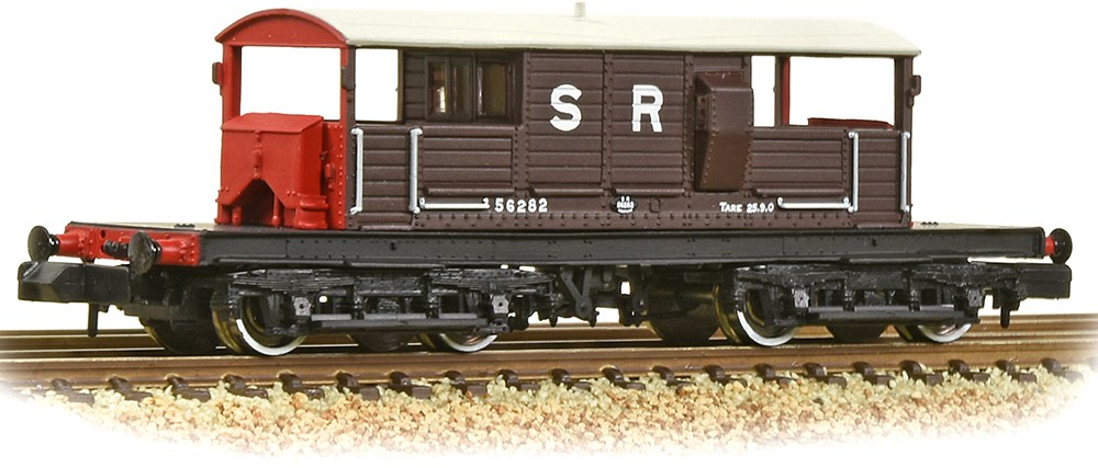Graham Farish 377-875A Southern Railway 25T 'Queen Mary' Brake Van Southern Railway Brown 56290 Image