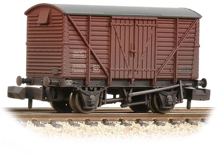 Graham Farish 373-703B Van British Railways B759177 Image