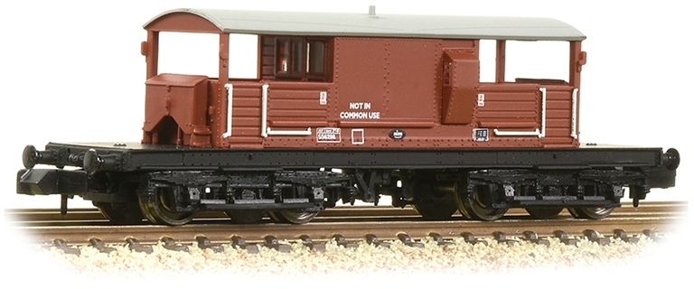 Graham Farish 377-876A Southern Railway 25T 'Queen Mary' Brake Van British Railways Bauxite 56302 Image