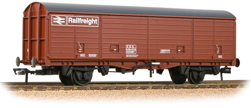 Bachmann 38-148 British Rail VAA/VBA/VCA/VDA 'Vanfit' Van British Rail Railfreight Brown 200687 Image