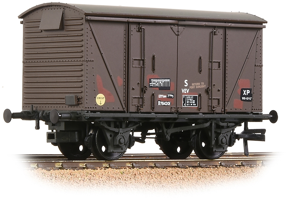 Bachmann 38-873 British Railways 12t 'Vanwide' Van British Rail Bauxite B784201 Image