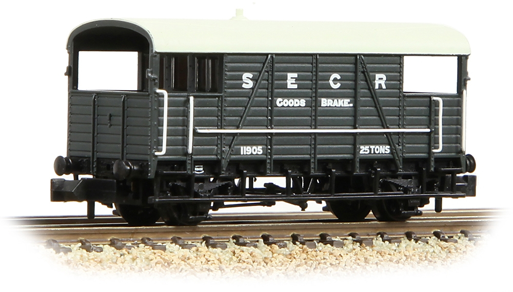 Graham Farish 378-025A South Eastern & Chatham Railway 25t 'Dance Hall' Goods Brake Van South Eastern & Chatham Railway Grey 11905 Image