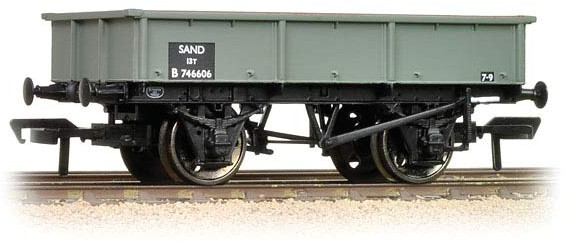 Bachmann 37-354C British Railways 13T Steel Sand 'Tippler' Wagon British Railways Grey B746606 Image