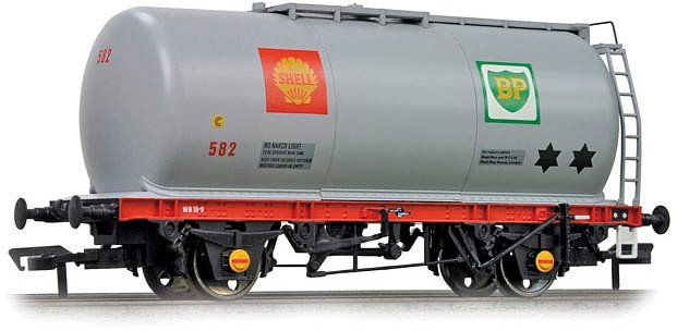 Bachmann 37-577A British Rail TTA 40-49t GLW 'Monobloc' Tank Shell & BP Grey 582 Image