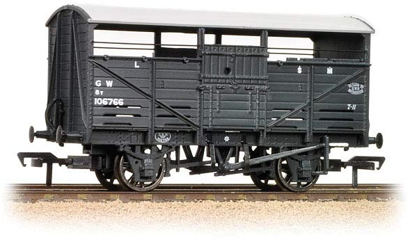 Bachmann 37-711B 8 Ton Cattle Great Western Railway 106766 Image