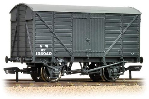 Bachmann 37-730B Great Western Railway 12T Double Vent Van Great Western Railway Dark Grey 134040 Image