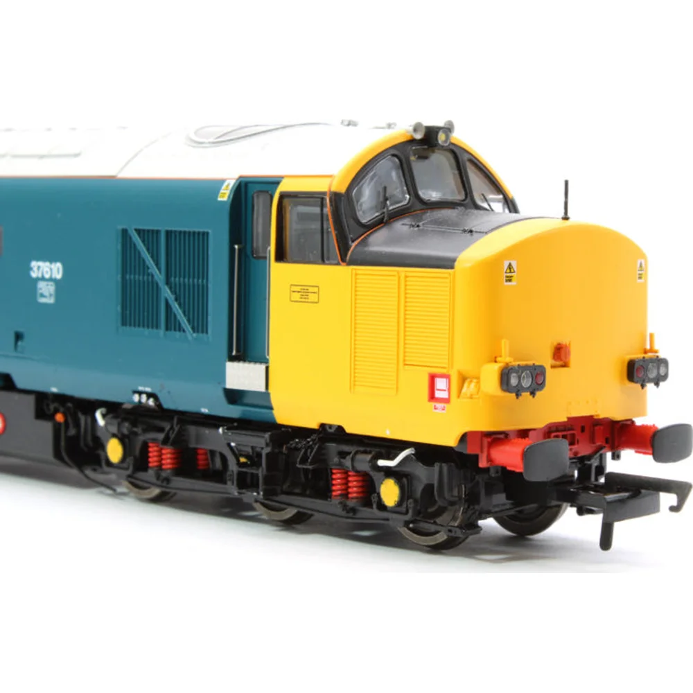close-up-of-cab-right by Accurascale