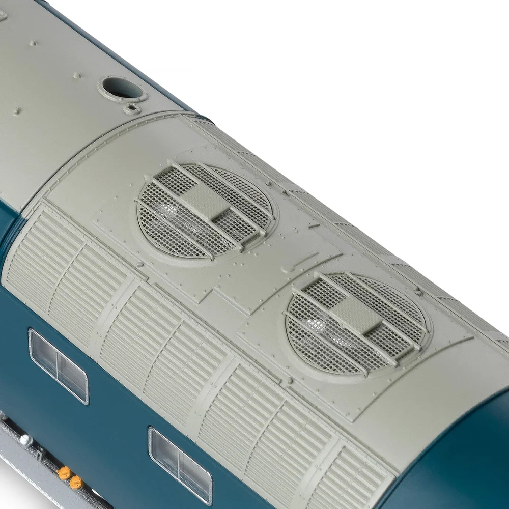 Accurascale Close up of fan
