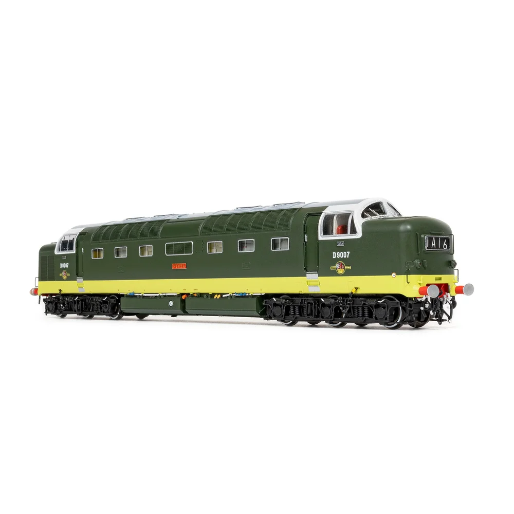 Accurascale Right front three quarter view