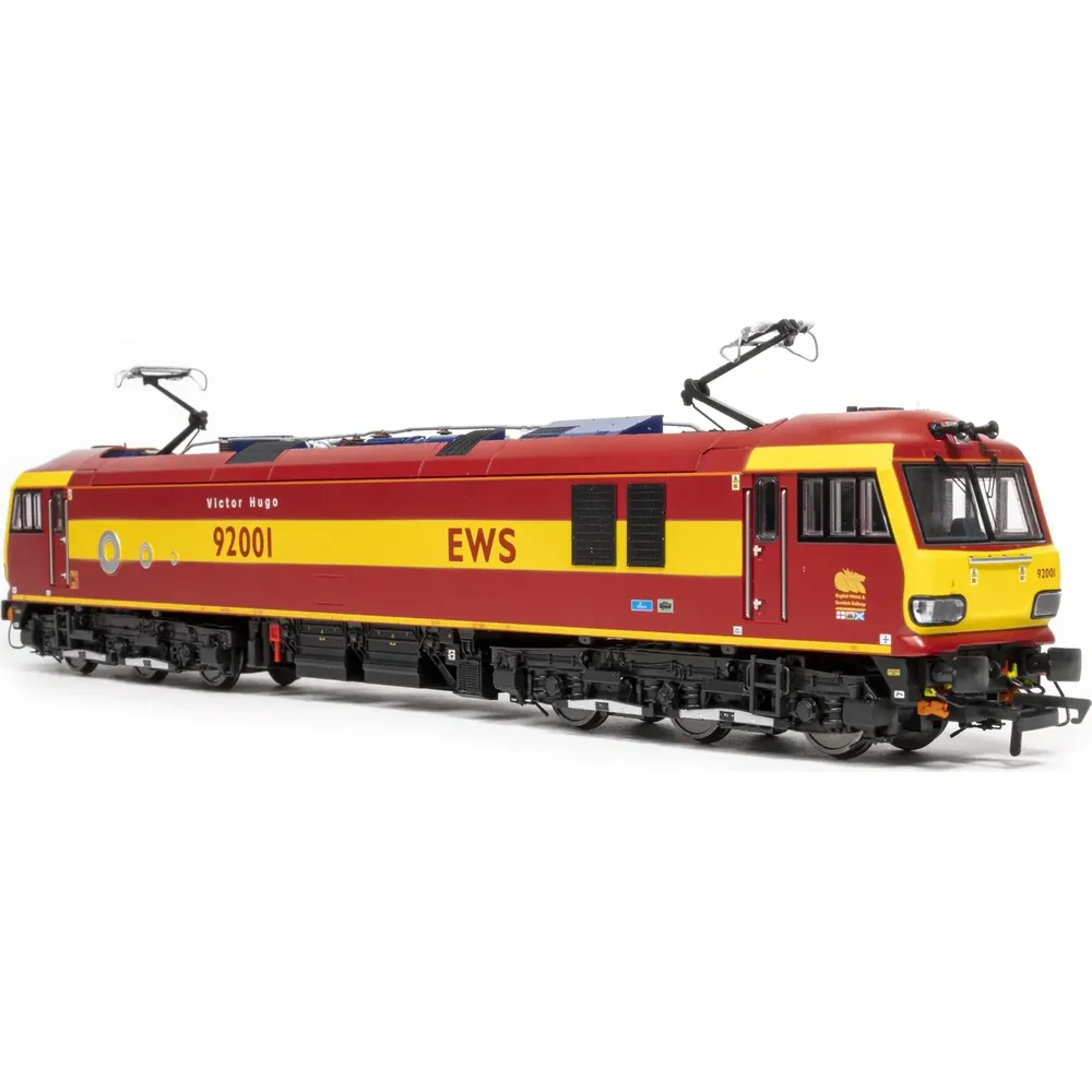 Accurascale Right front three quarter view