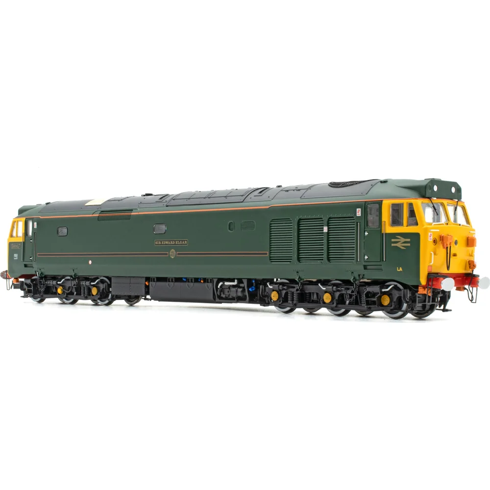 right-front-three-quarter-view by Accurascale